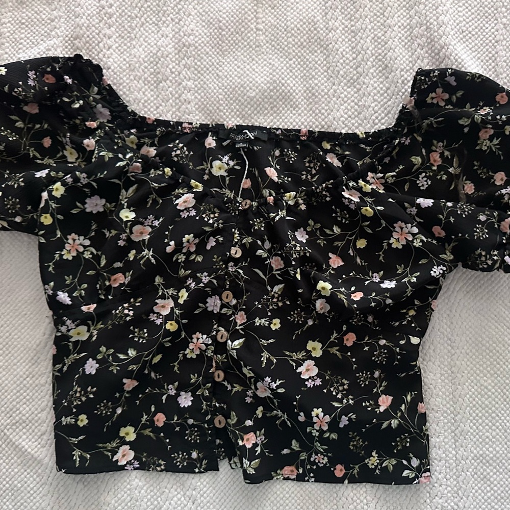 Papermoon Black and White Ruched Crop Blouse